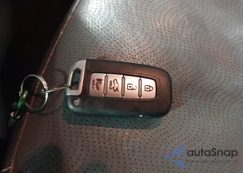 2013 Hyundai Elantra Limited из США, поврежденный, VIN 5NPDH4AE2DH315127